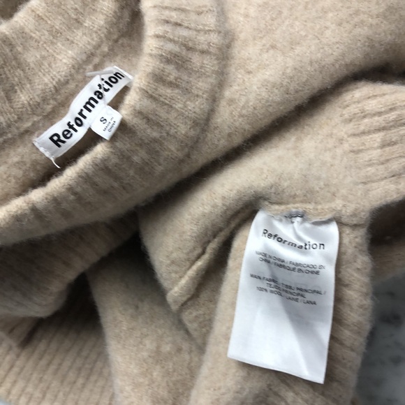 Reformation Cream Women's Sweater Size S - Picture 10 of 12